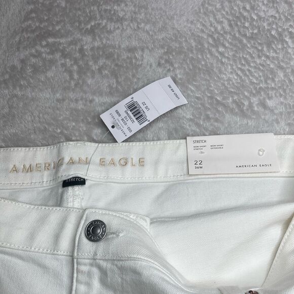 NWT AE 22 Stretchy Western Denim Mom Distressed and Destroyed Shorts - Picture 10 of 12